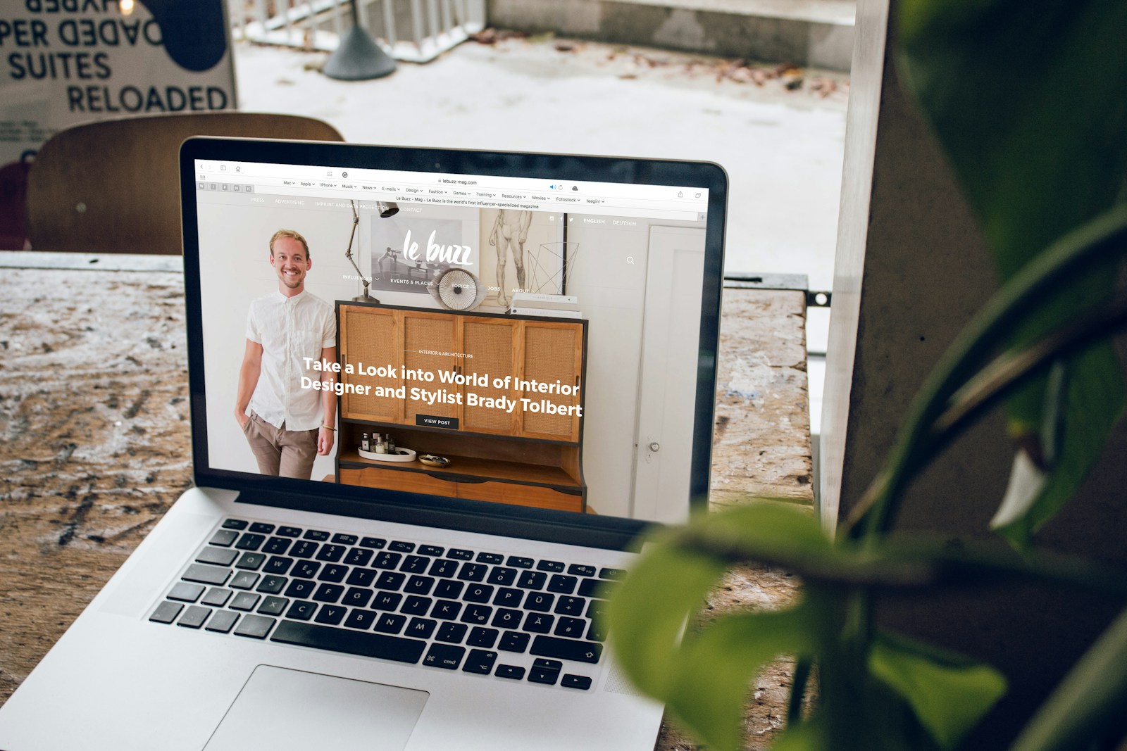 features of e-commerce website